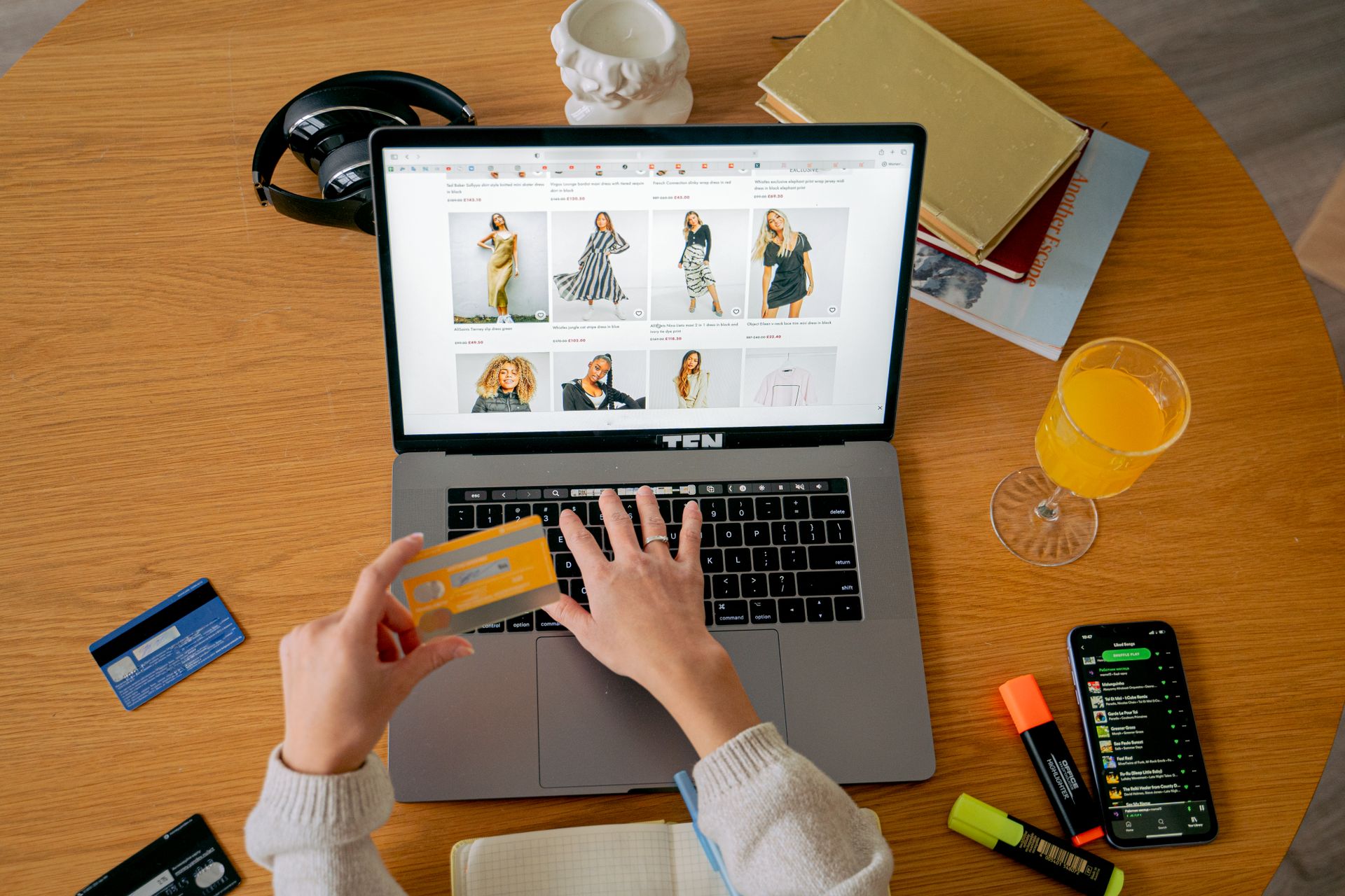 Digital Marketing for Retail and Ecommerce - kaaf media network